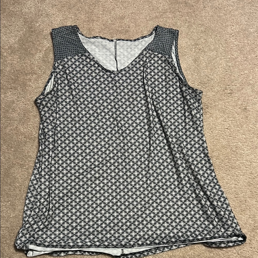 Women's Navy and White Sleeveless Top
